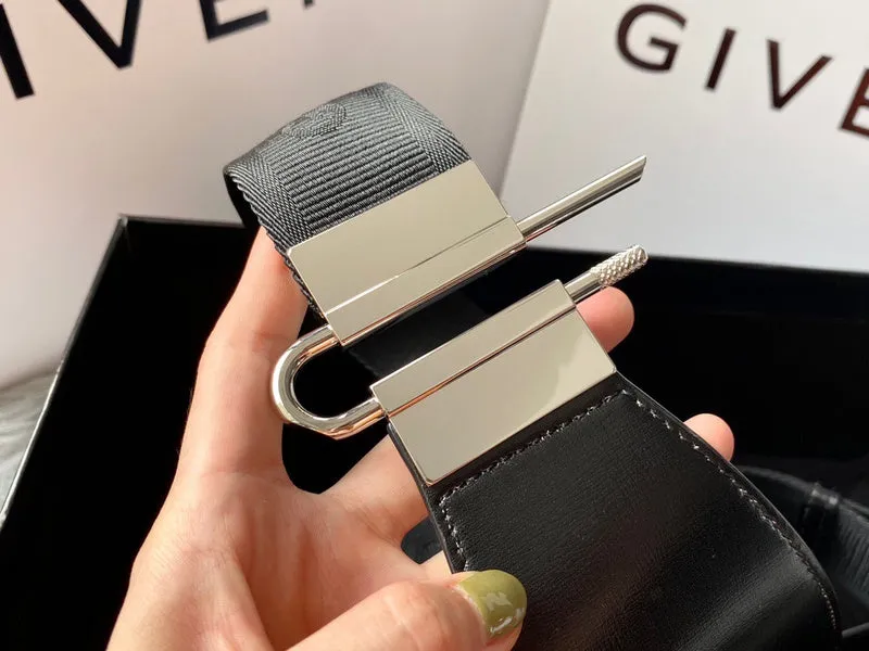 - Bags - 086 Givenchy Modern IoT-powered CC Bags 