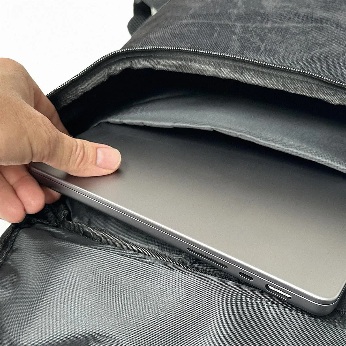 1290    Chicago Laptop BackPack