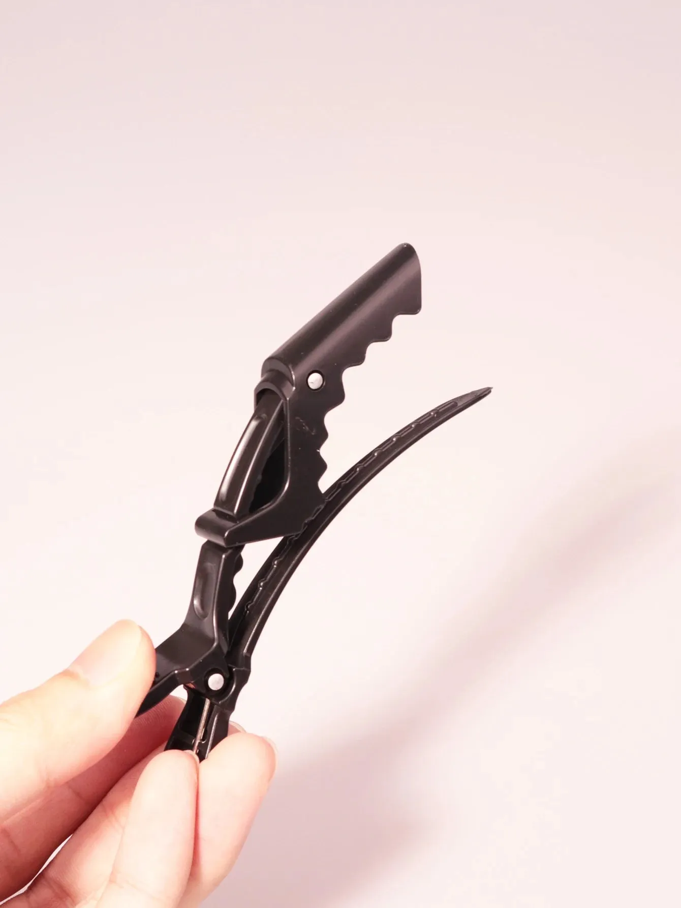 12pcs Crocodile Hair Clips for Styling, Professional Plastic Clips for Real Hair & Wigs