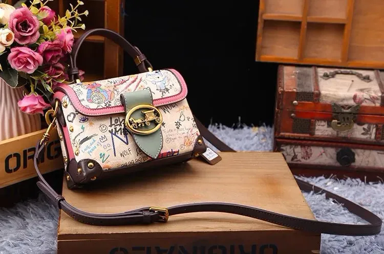 Arrival Women's Top-Handle Bag with Minimalist Graffiti Bear Design Classic and Versatile Shoulder Crossbody Bag Designer Bag
