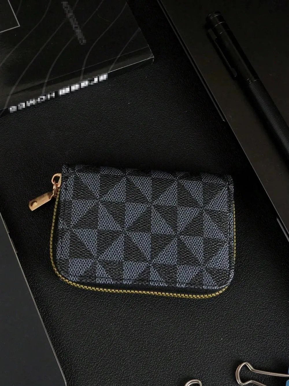 BagForLove - Compact Multi-Function Card Case with Cash Compartment