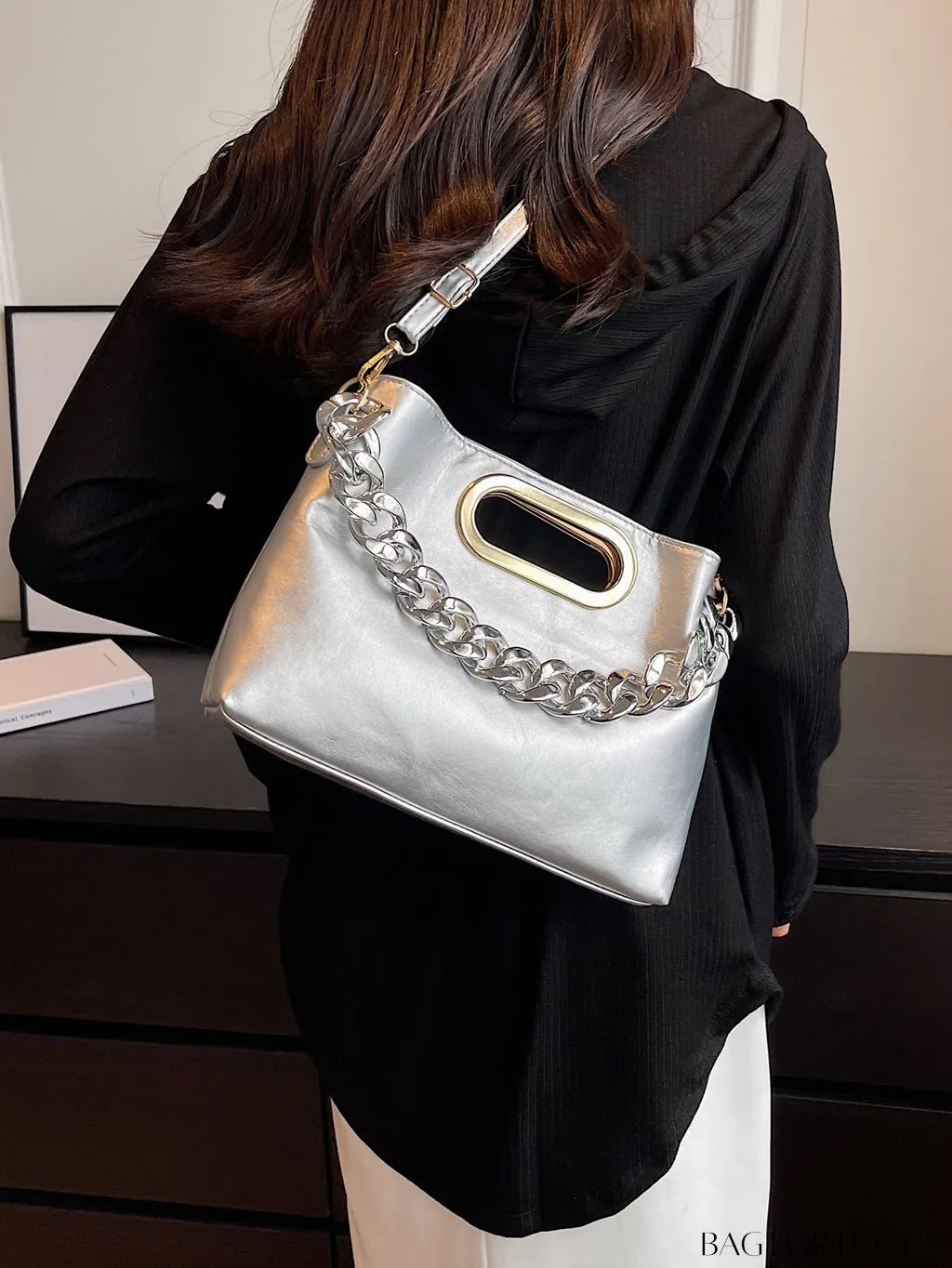 BagForLove - Contemporary Womens Solid Color Crossbody Tote Bag - A Versatile and Casual Accessory