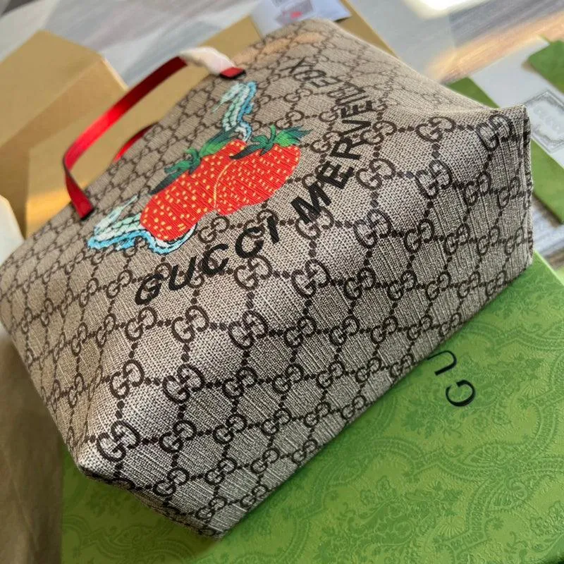 Charm - GG Bags - 1672