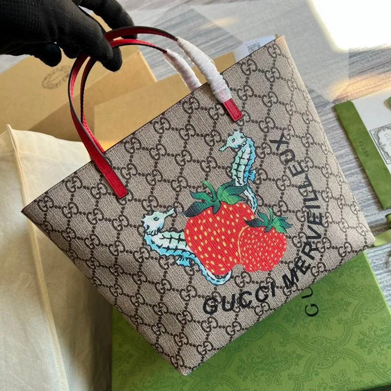 Charm - GG Bags - 1672