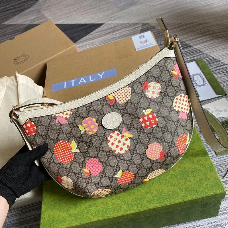 Charm - GG Bags - 1821