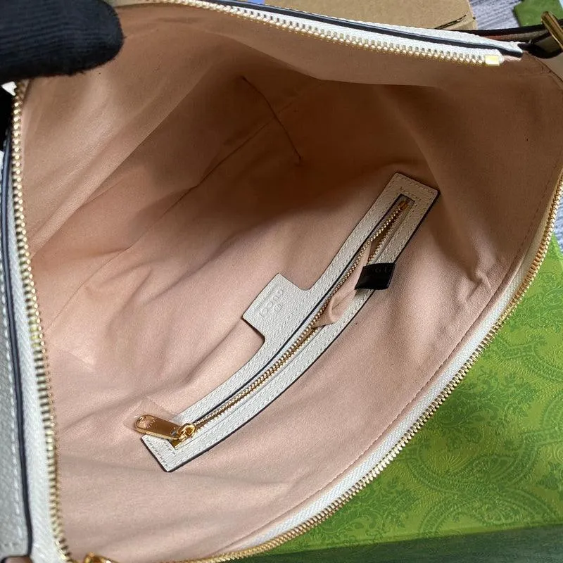 Charm - GG Bags - 1821