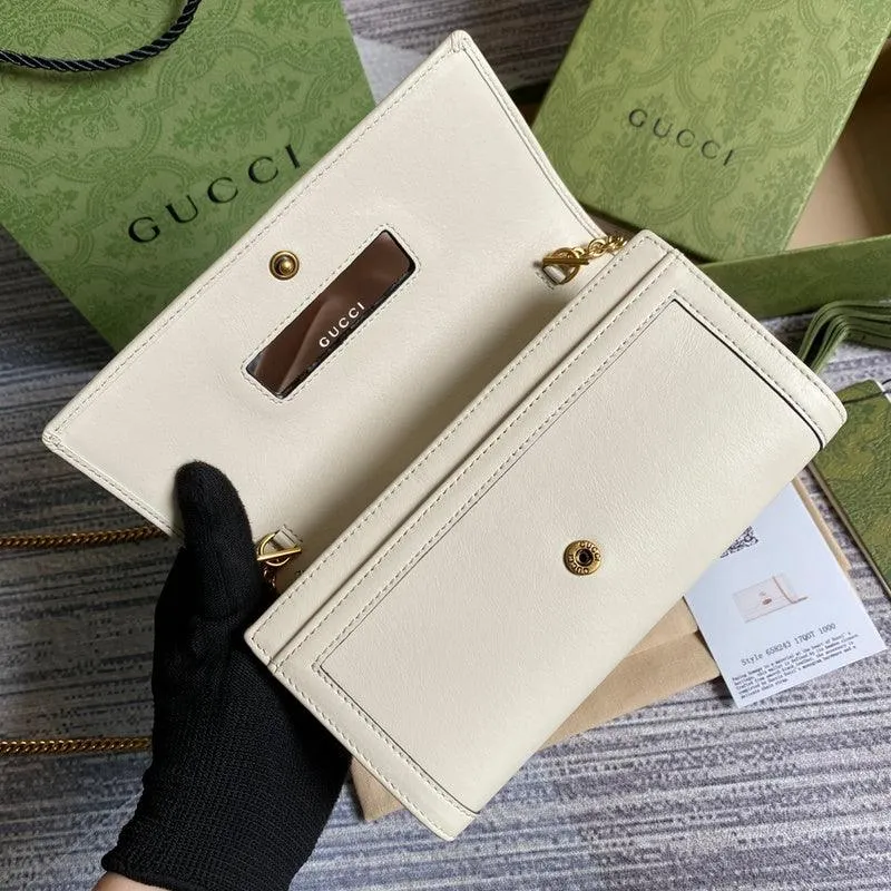 Charm - GG Bags - 1831