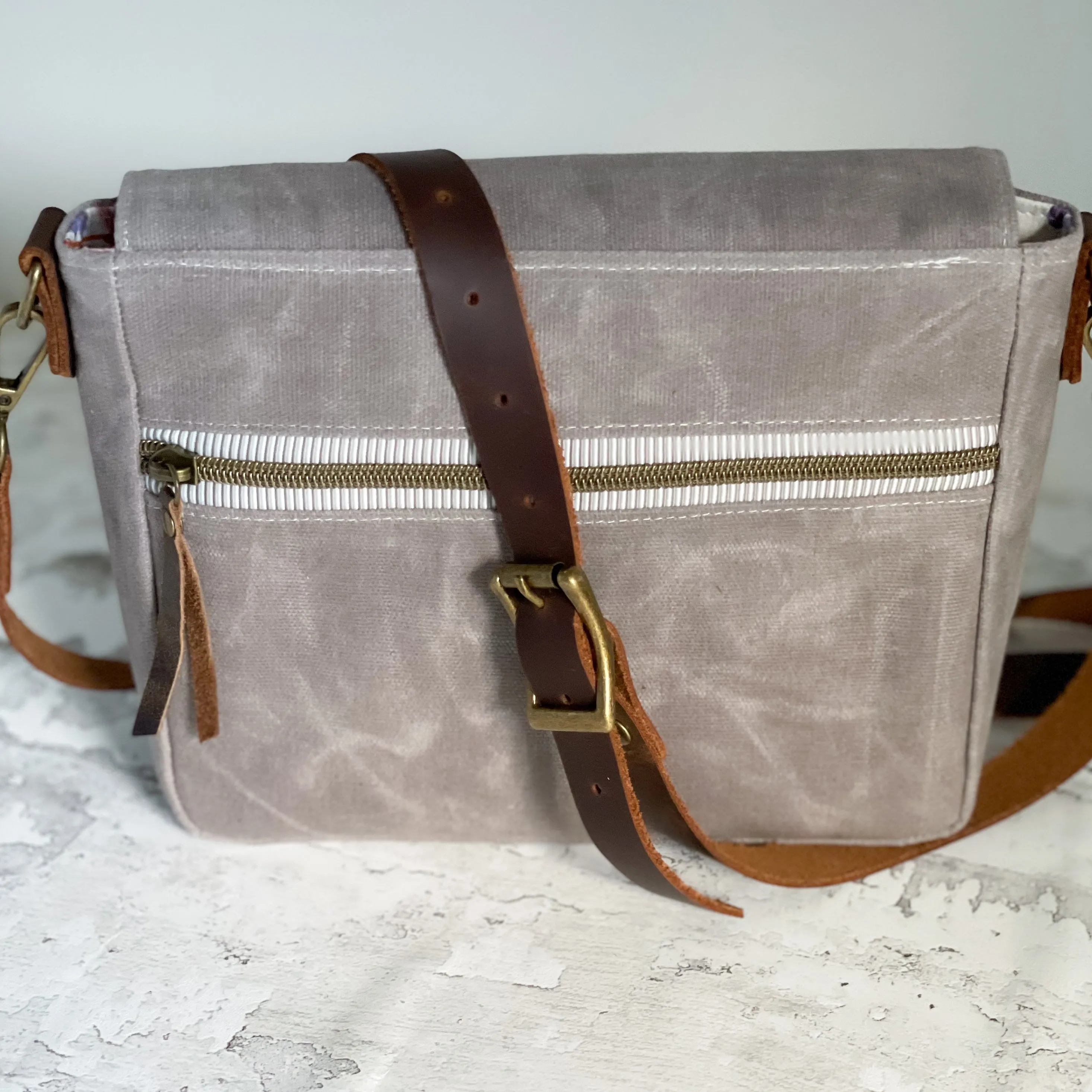 Classic Crossbody