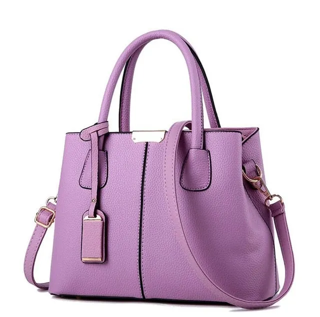 Classic Ladies Lether Shoulder Bag Extensive catalogue Solid