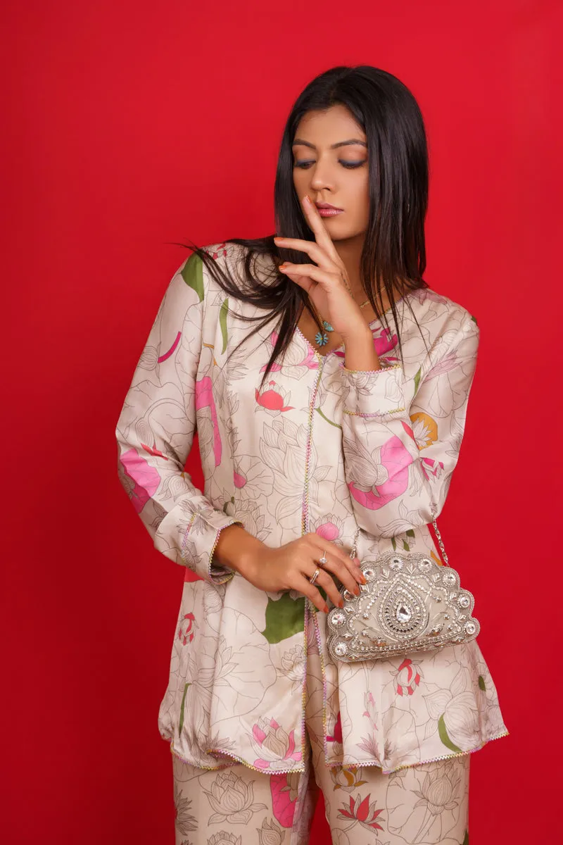 Classic Shell Beadwork Bridal Clutch
