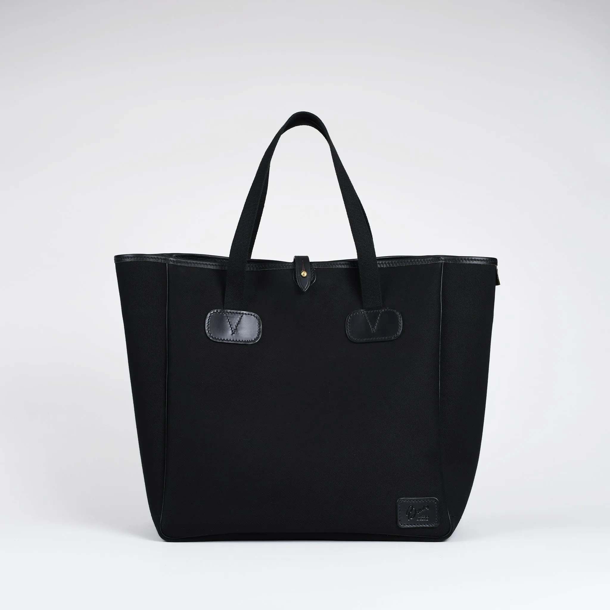 Classic Tote - Black