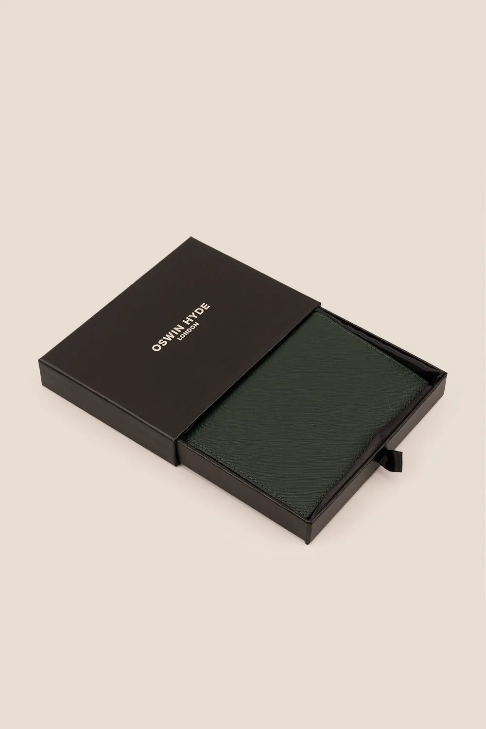Covent Green Passport Holder
