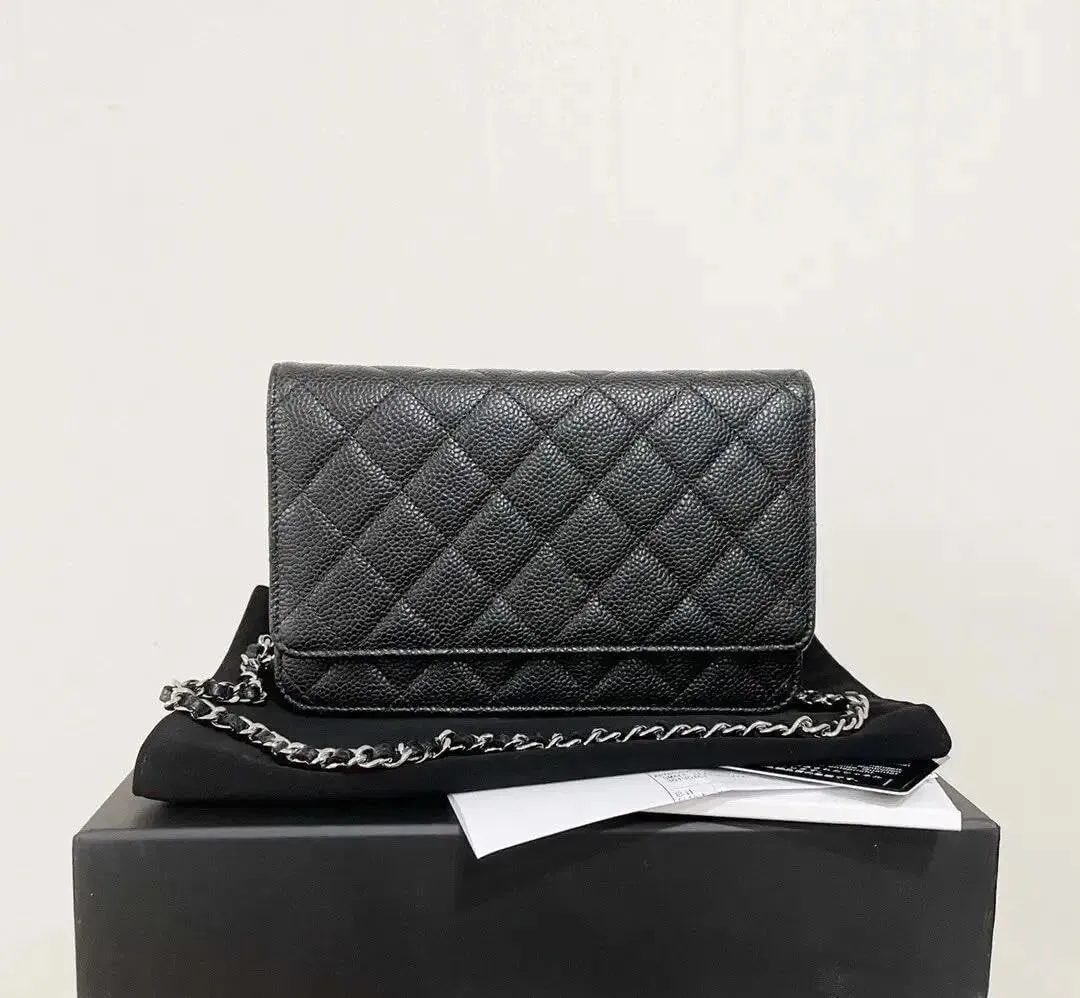 Designer Women’s Chain Wallet - Classic Mini Sheepskin Coin Purse, Luxury Leather Clutch with Gift Box, for Daily Use & Gifts