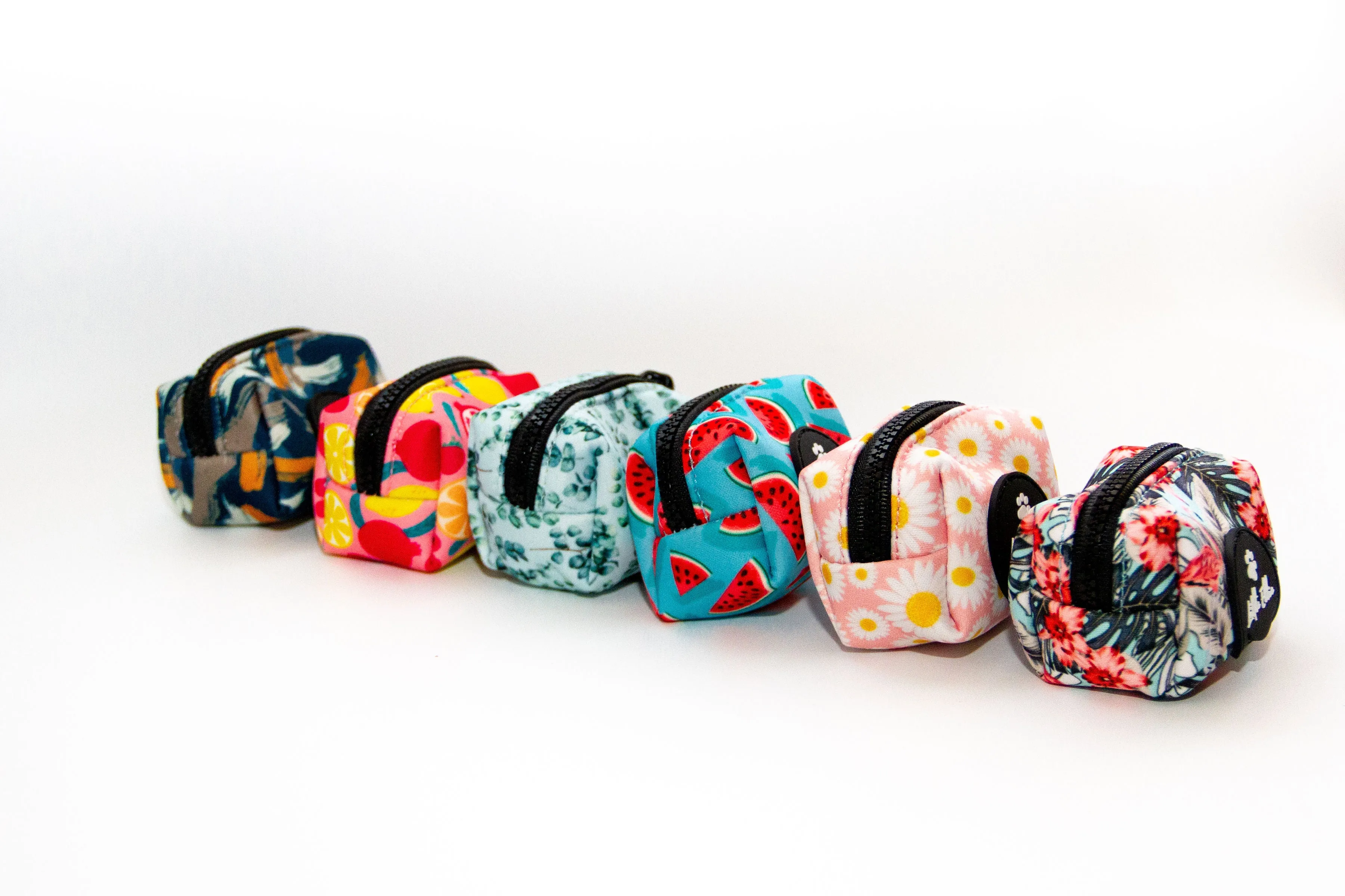 Dog Poop Bag Holder| Field of Daisies