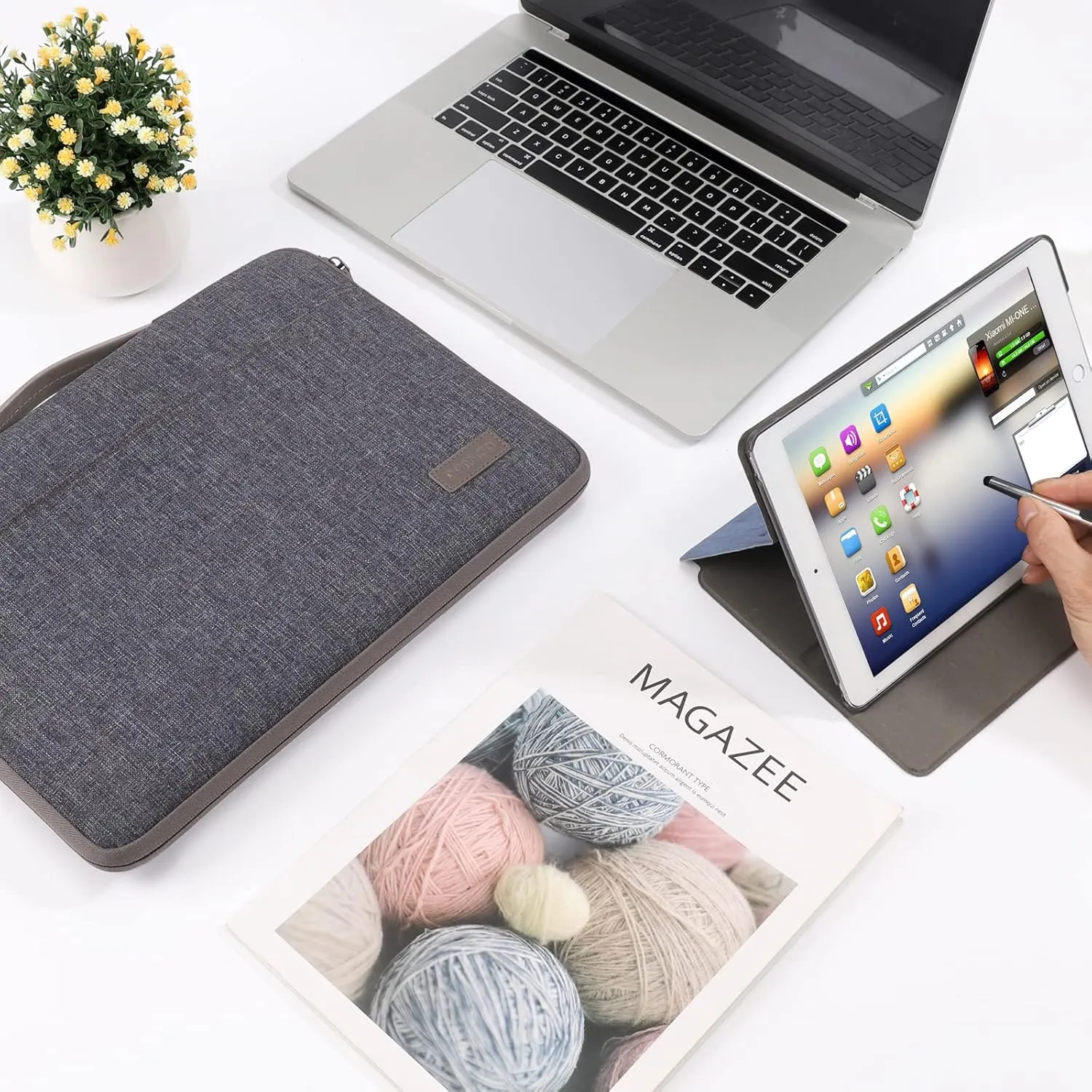 DOMISO 14 inch Laptop Sleeve Case Waterproof Carrying Bag for 14" Notebook/Chromebook S330/ThinkPad A475 A485 E485 T480s/HP ProBook 640 645 G4/Dell Inspiron 5482 5490 Chromebook 14,Dark Grey