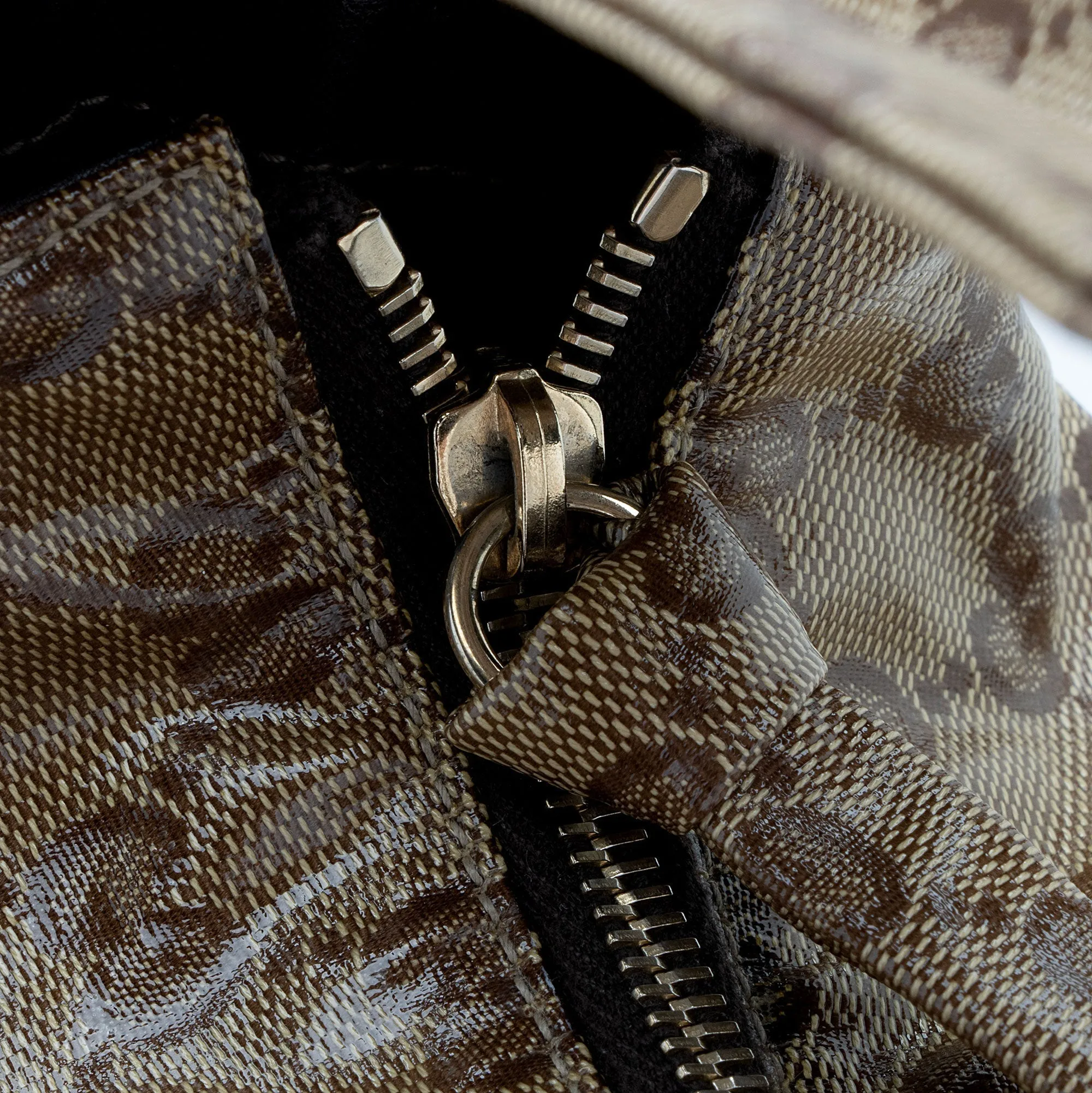Gucci GG Crystal Hysteria Hobo (SHF-enrlqN)