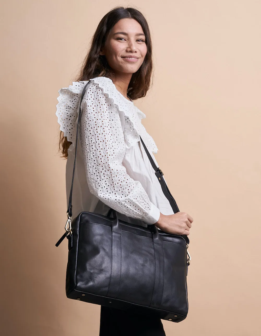 Harvey - Black Classic Leather