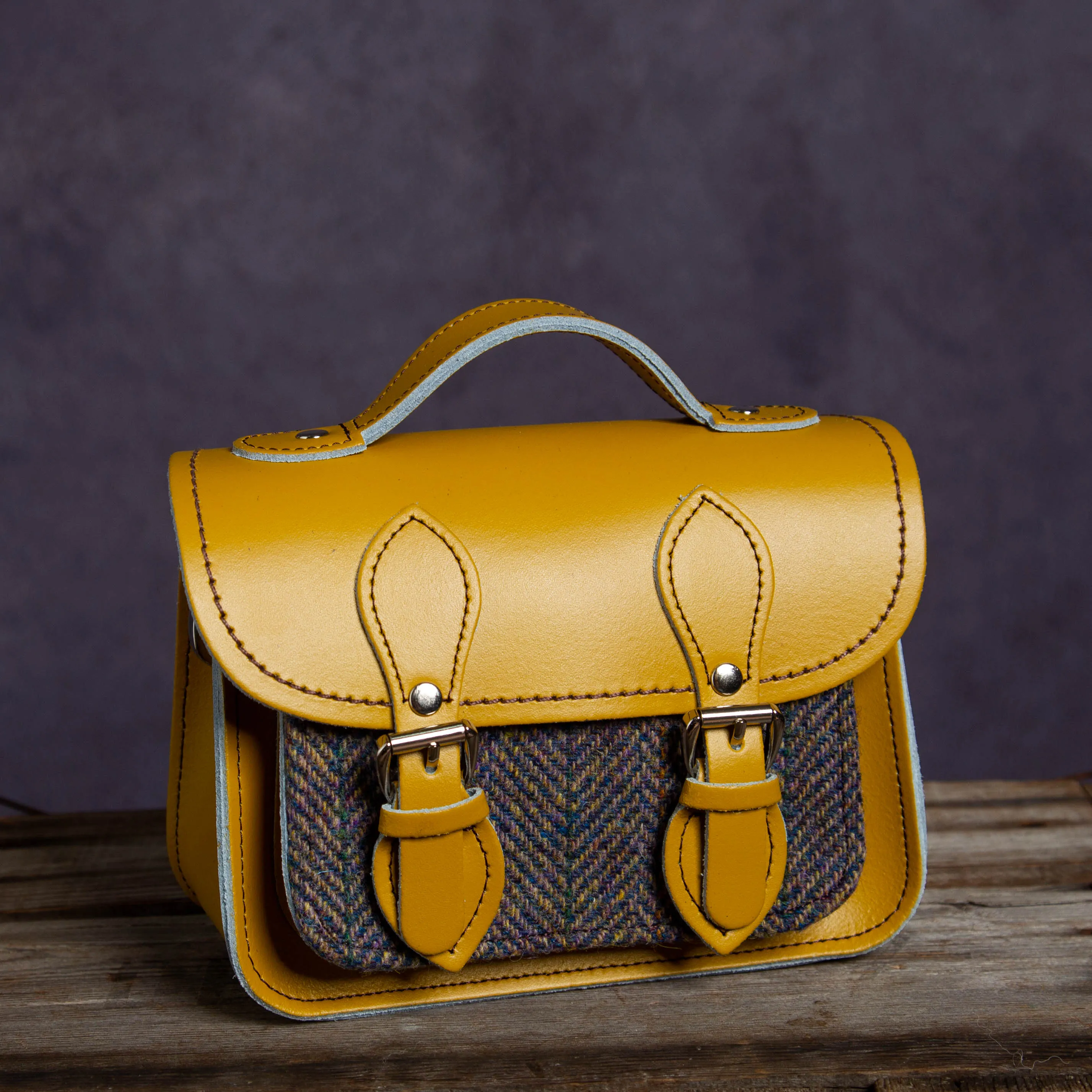 Large Satchel 01
