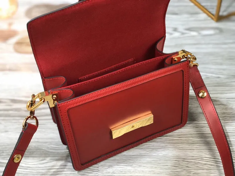 LOV2 Bags - Fashion Bags  1828