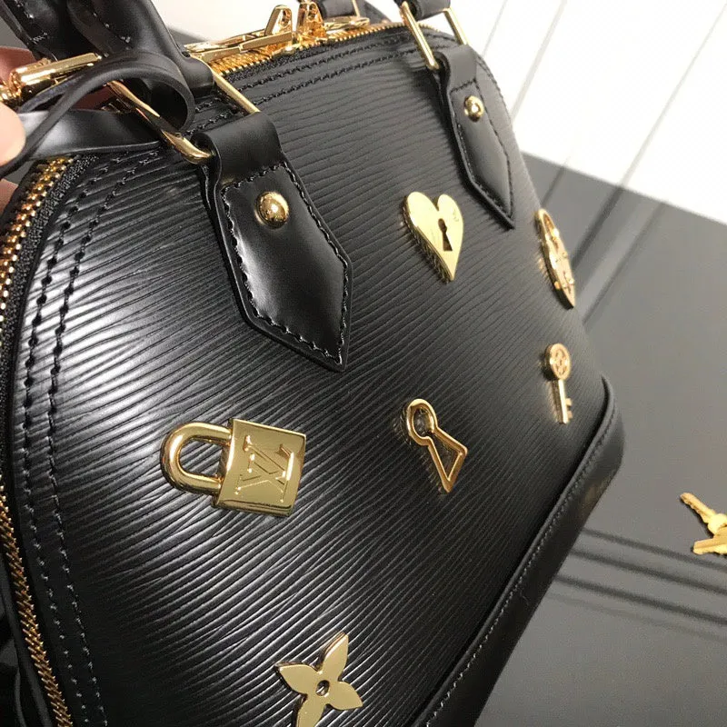 LOV2 Bags - Fashion Bags  1975