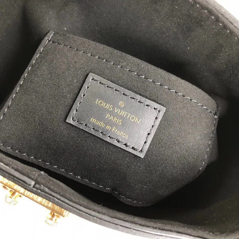 LOV2 Bags - Fashion Bags  2049