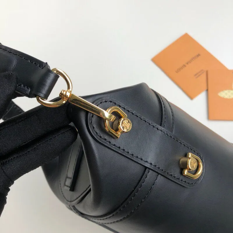 LOV2 Bags - Fashion Bags  2049