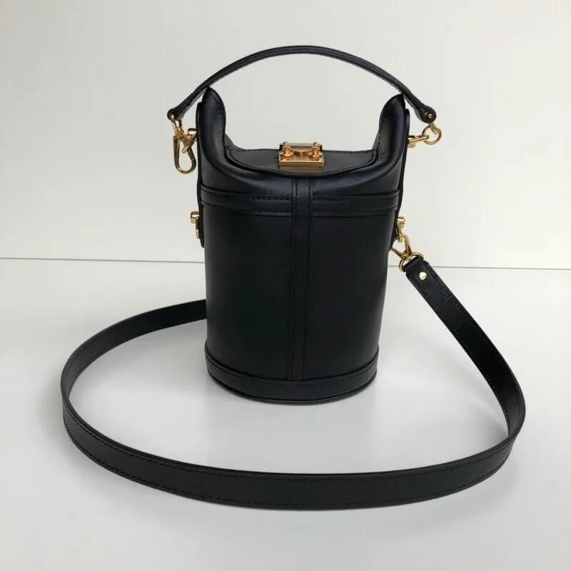 LOV2 Bags - Fashion Bags  2049