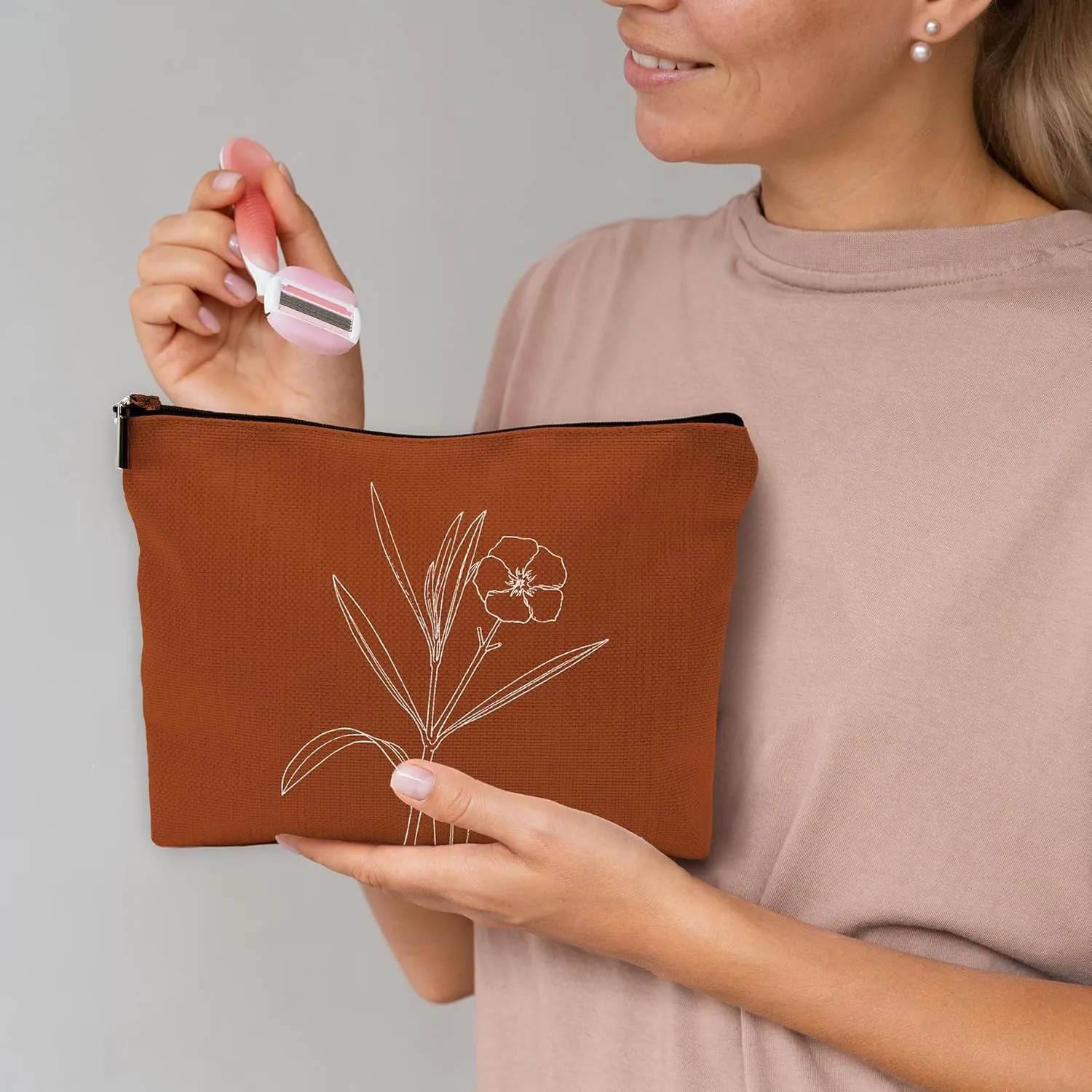 Minimalist Boho Flowers Floral Makeup Bag Travel Cosmetic Bags,Boho Mid Century Modern Art Cosmetic Makeup Bags with Zipper Pouch Travel Toiletry Case,Boho Gifts for Women