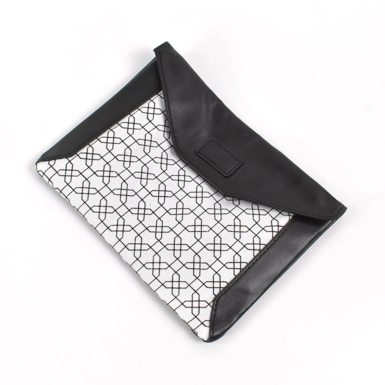 Multipurpose Pouch with Magnetic Lock (1 Pc)