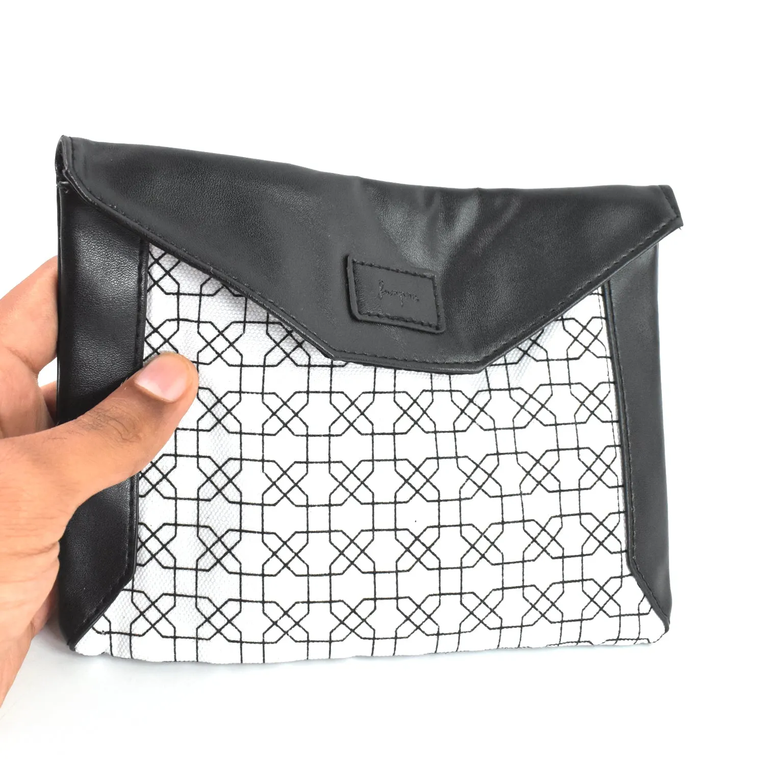 Multipurpose Pouch with Magnetic Lock (1 Pc)