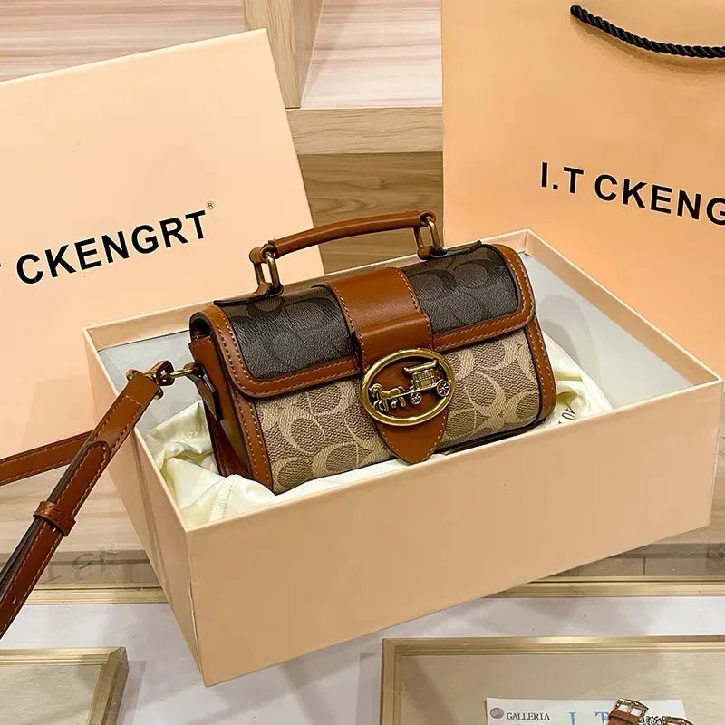 New minimalist and fashionable small handbag