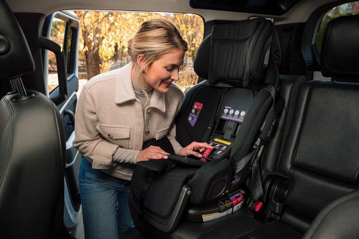 Nuna ROYL Child Convertible Car Seat - Caviar
