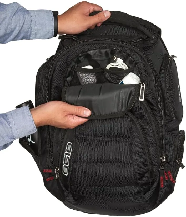 OGIO Gambit 17 Day Pack, Large, Black