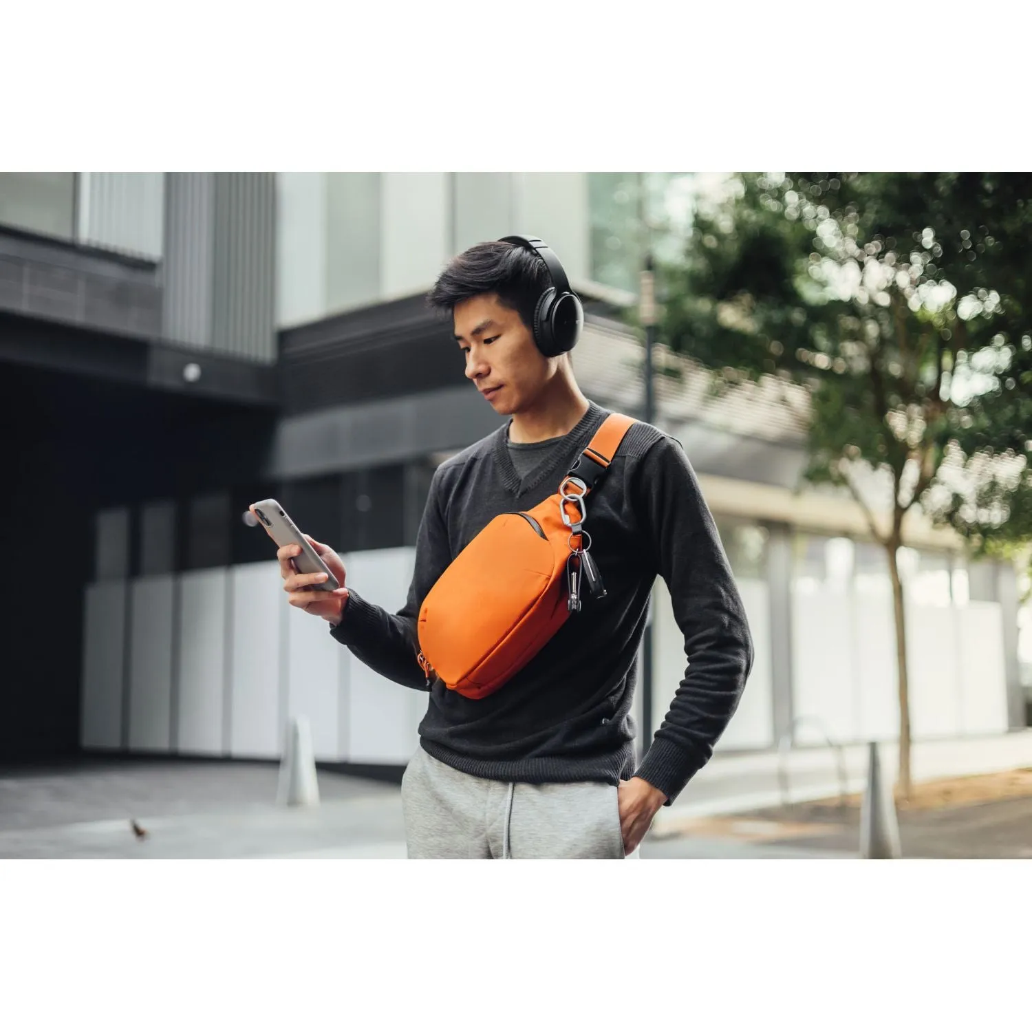 Orbitkey Urban Sling Bag 4L (Terracotta)