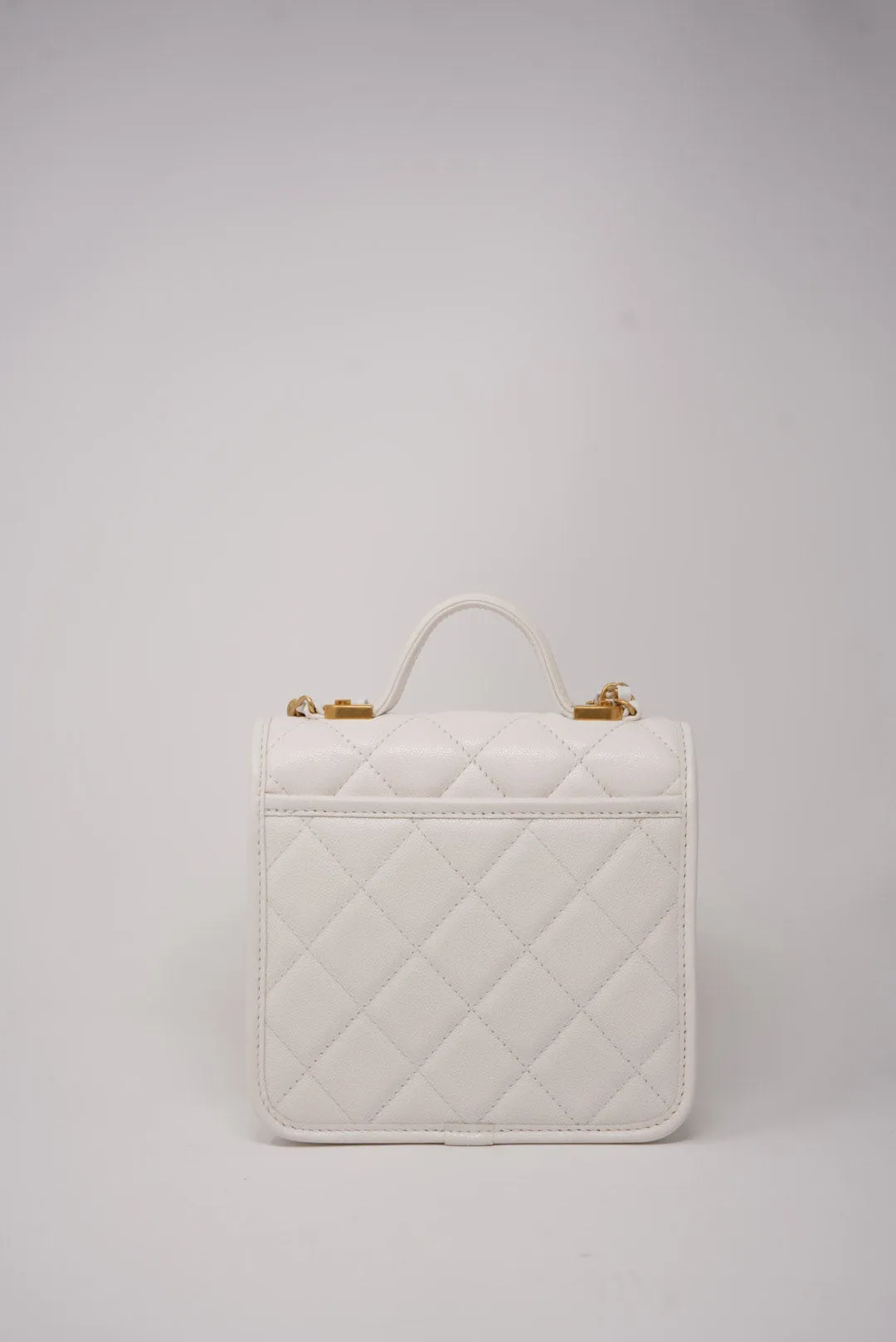 Pre-Owned Chanel 22K Flap with Top Handle Caviar