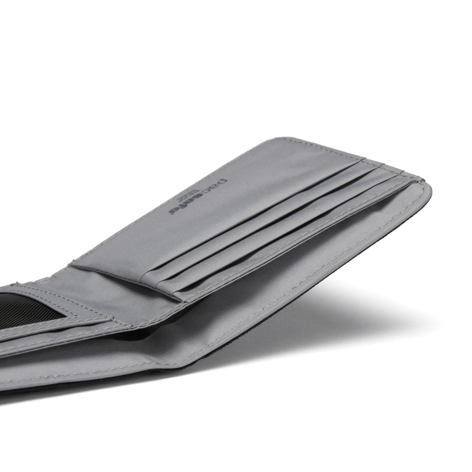 RFIDsafe Bifold Wallet