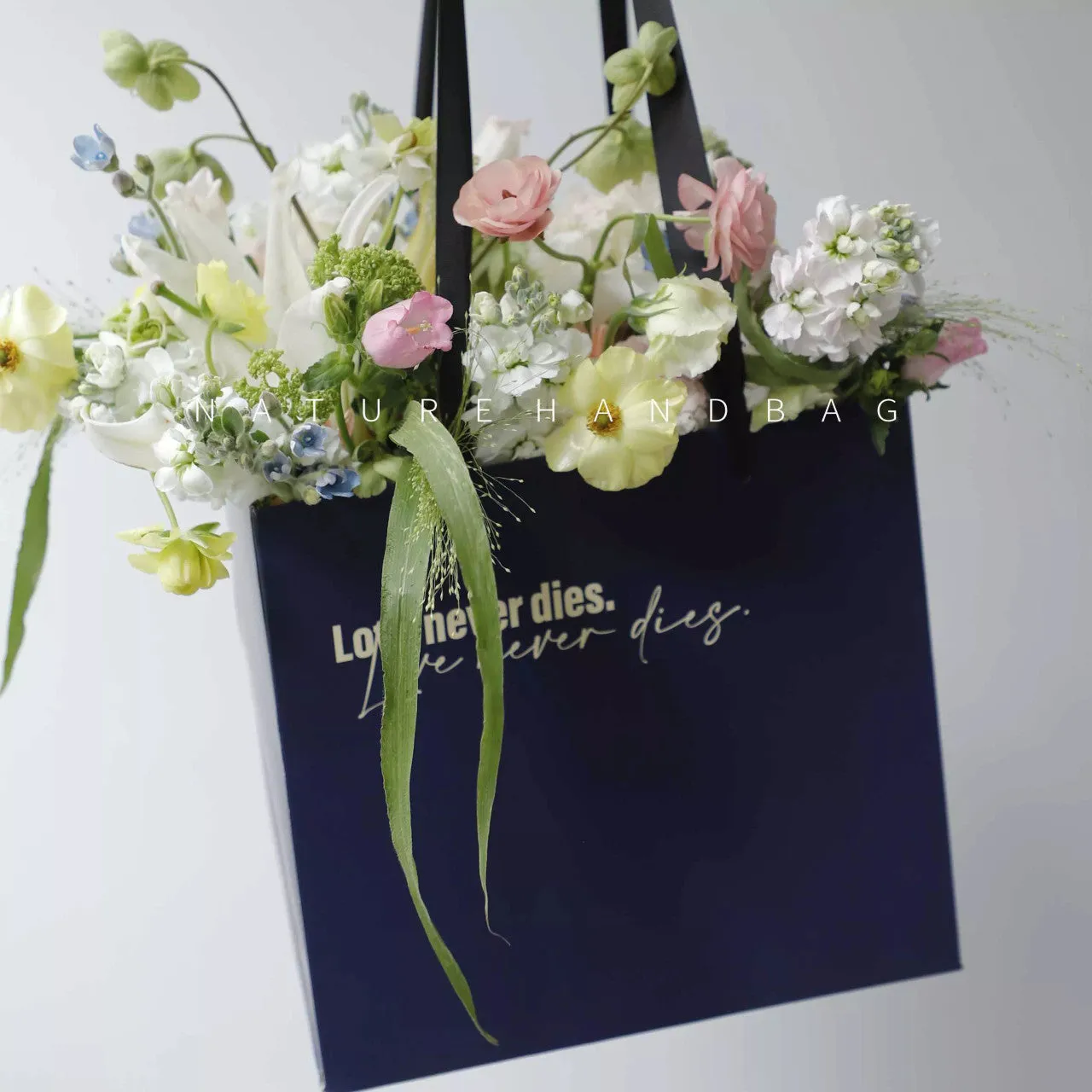 Square Paper Flower Bag / Gift Bag (2 pcs/pack)
