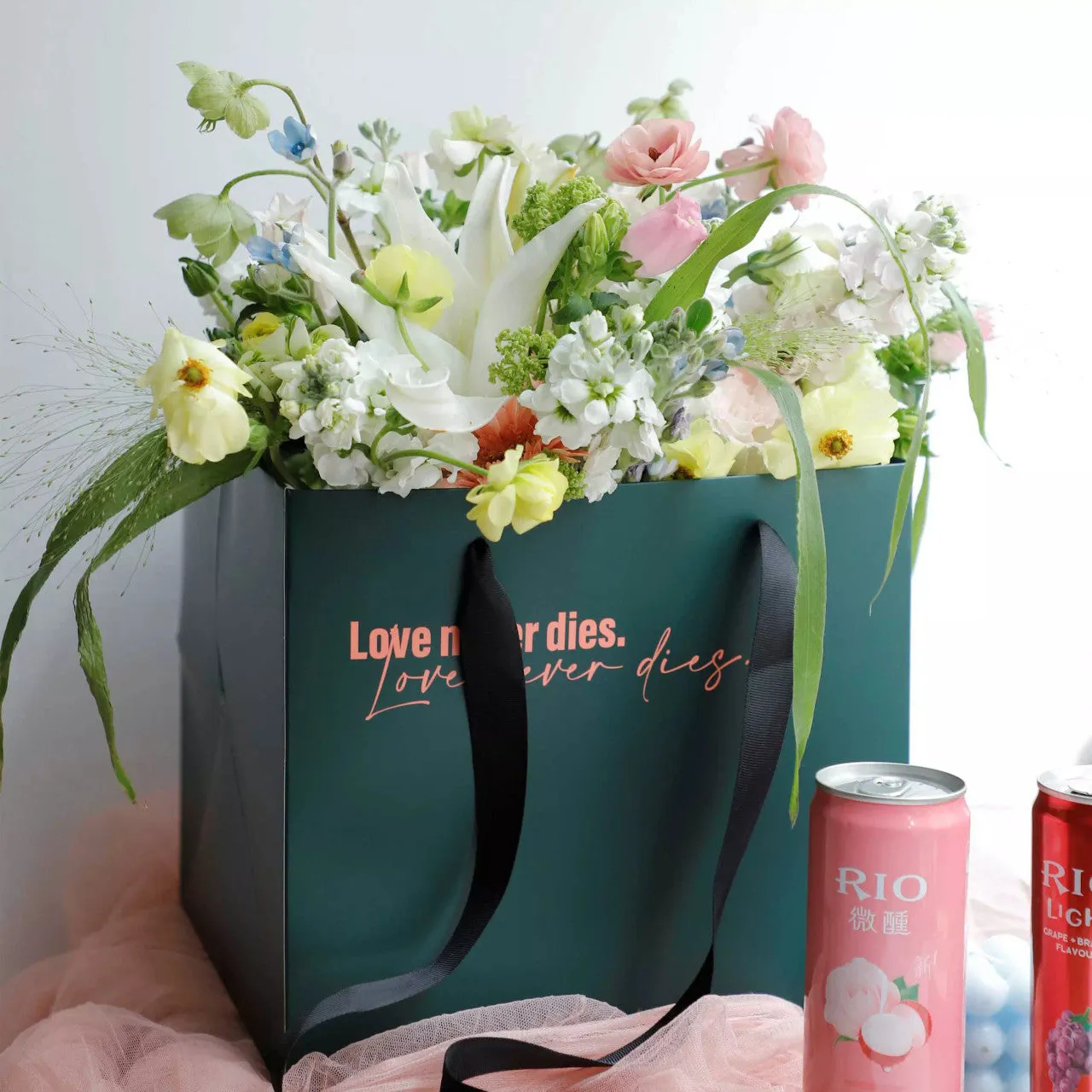 Square Paper Flower Bag / Gift Bag (2 pcs/pack)