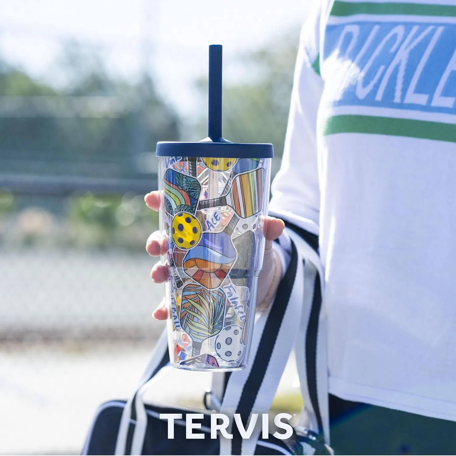 Tervis Brilliant Bliss Collection Made in USA Double Walled Insulated Tumbler Travel Cup Keeps Drinks Cold & Hot, 24oz with Straw Lid, Classic