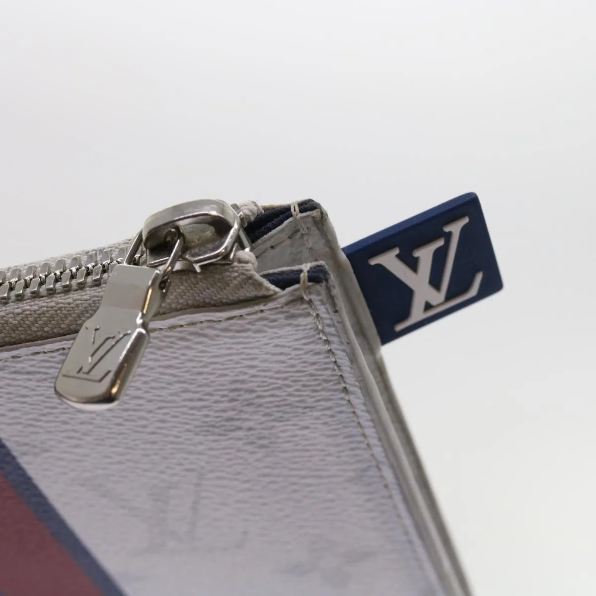 Vuitton Jules Modern Client-focused Louis