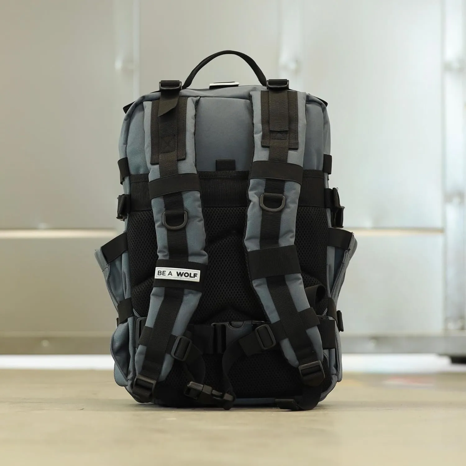 WOLFpak 35L Backpack (Achromatic)
